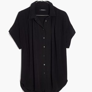 NWT - BRAND NEW - Central Drapey Shirt - Black - Size Small